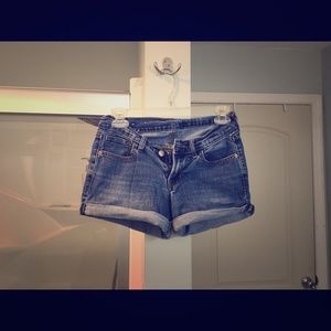 ⭐️Old Navy Jean shorts⭐️